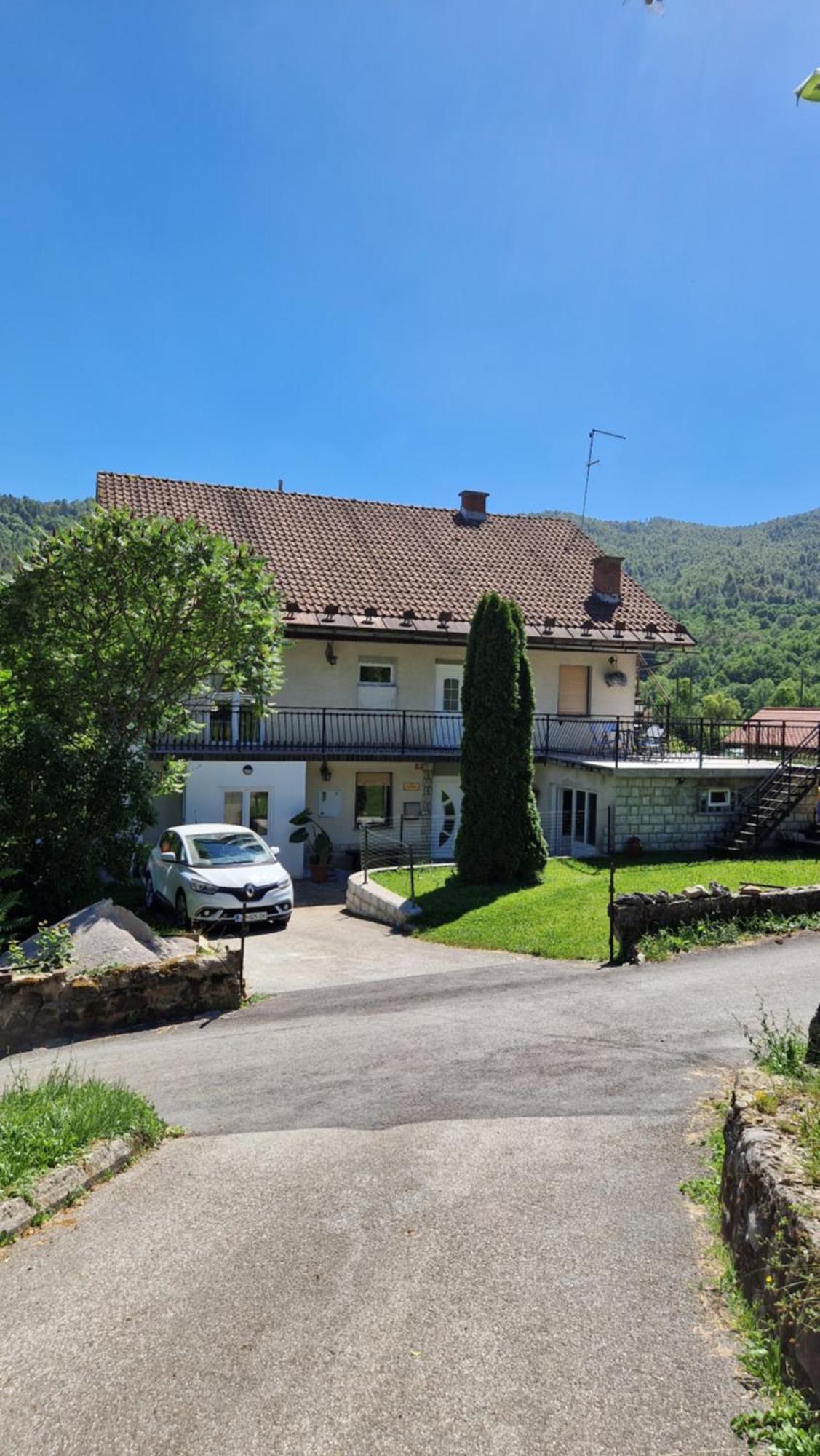 Apartma Ginga Osilnica Esterno foto